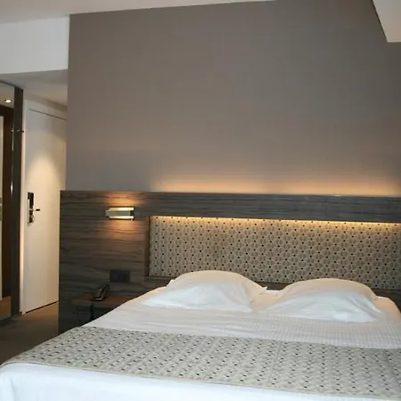 Отель C-hotels Burlington Остенде