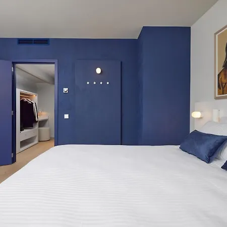 Отель C-hotels Burlington